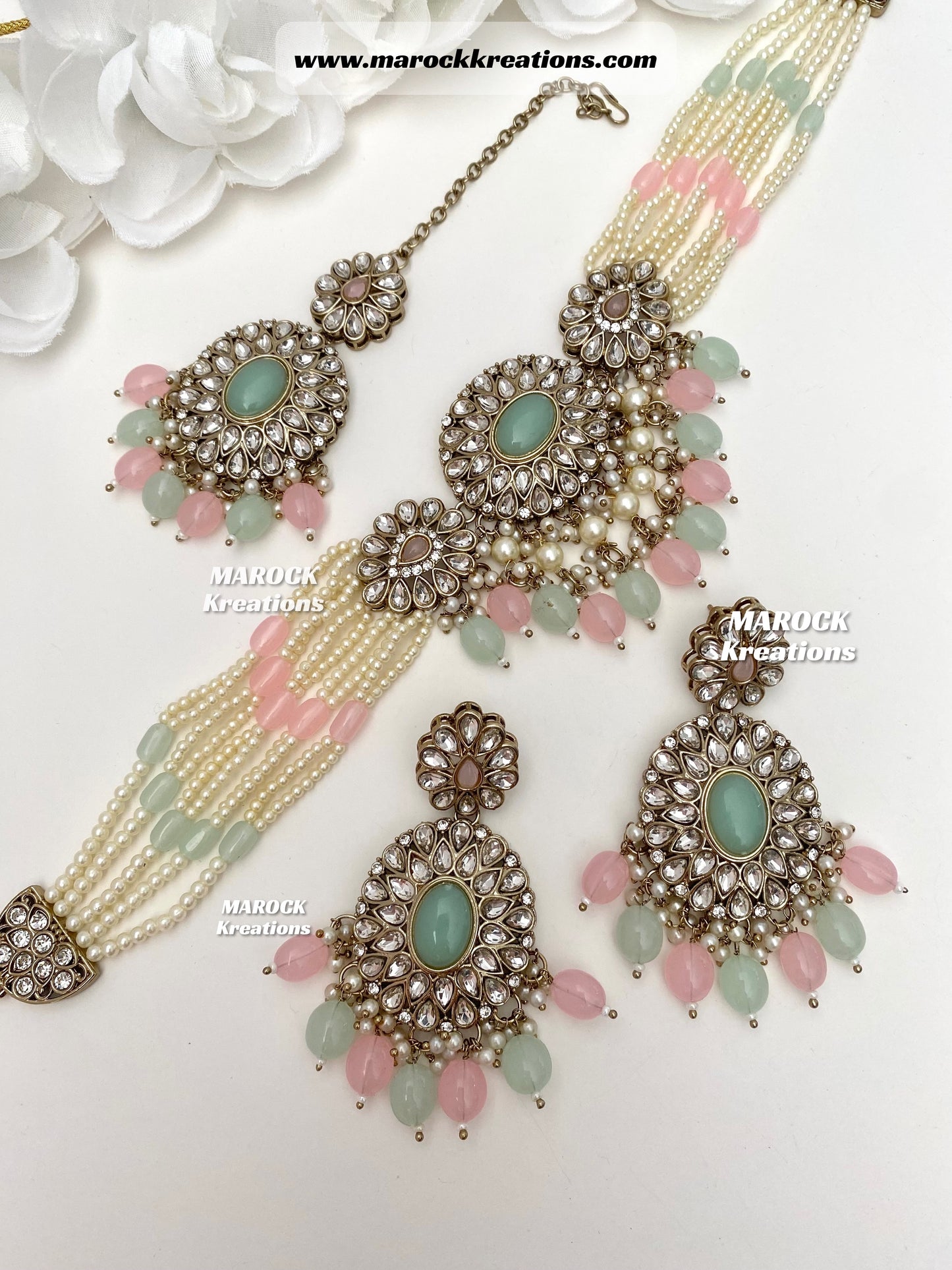 Kundan choker set