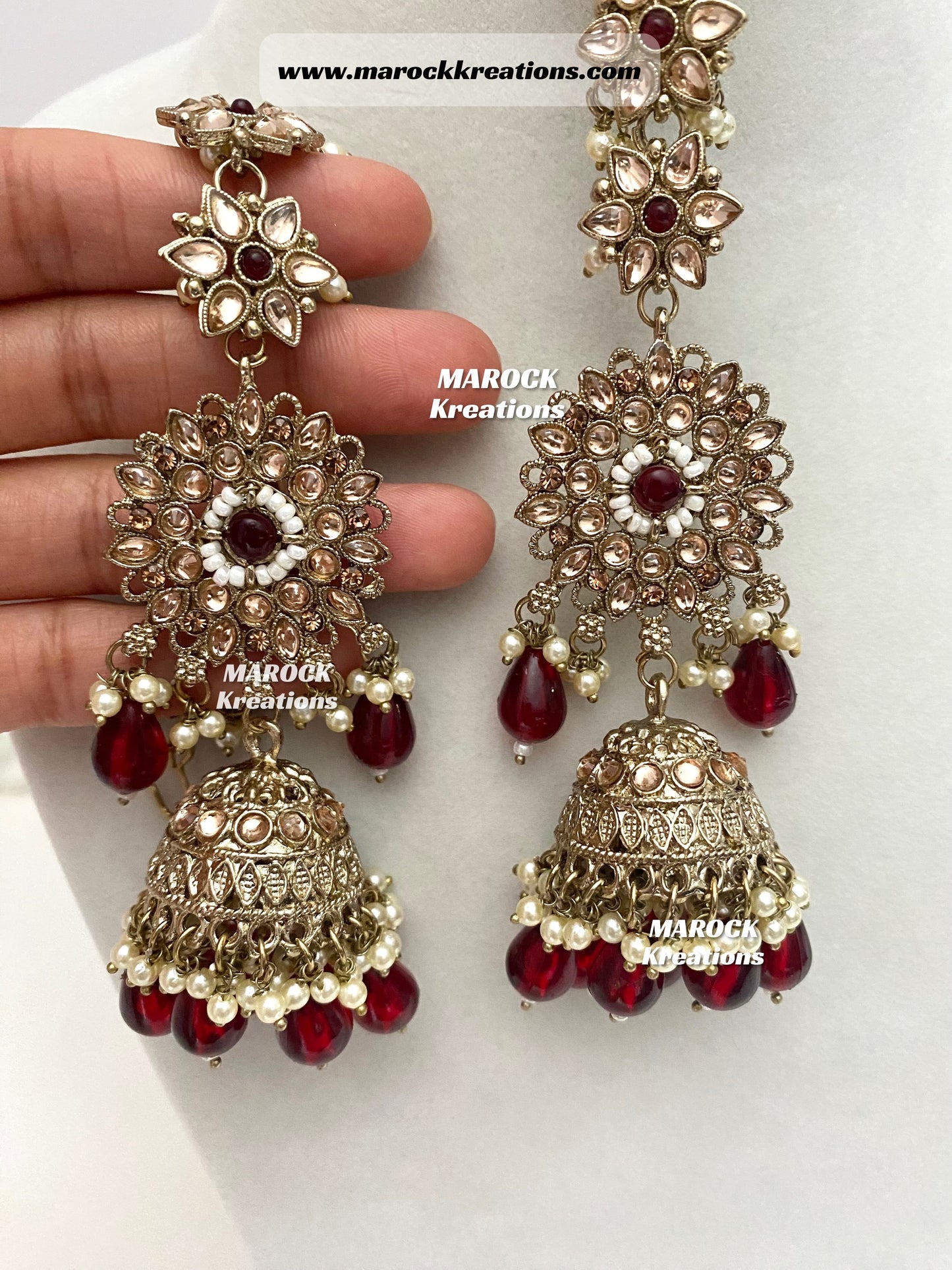 Bollywood style Polki Bahubali Jhumki Earrings comes with saharey