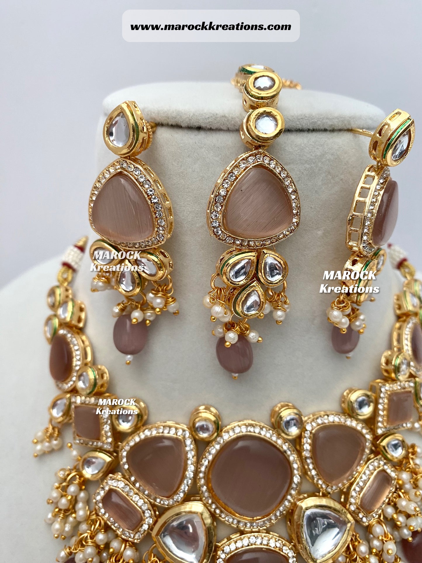 Kundan Statement Necklace set