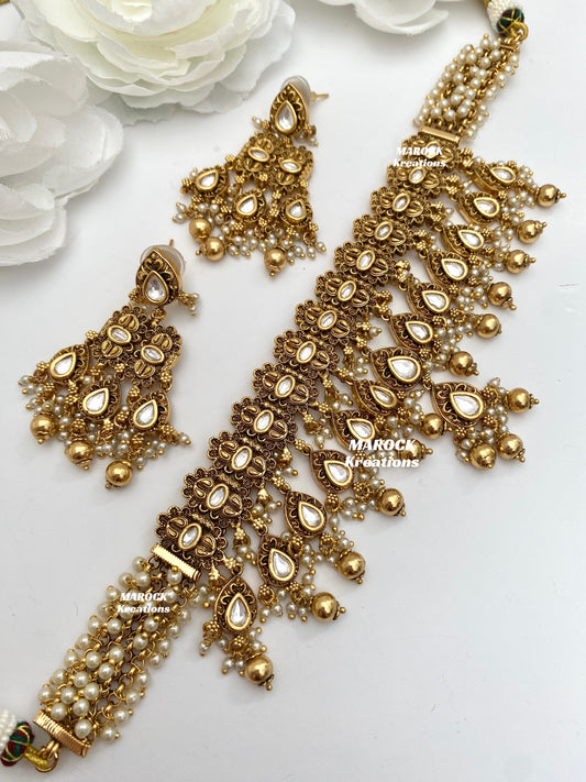 Samina Premium Quality Gold plated Kundan choker set