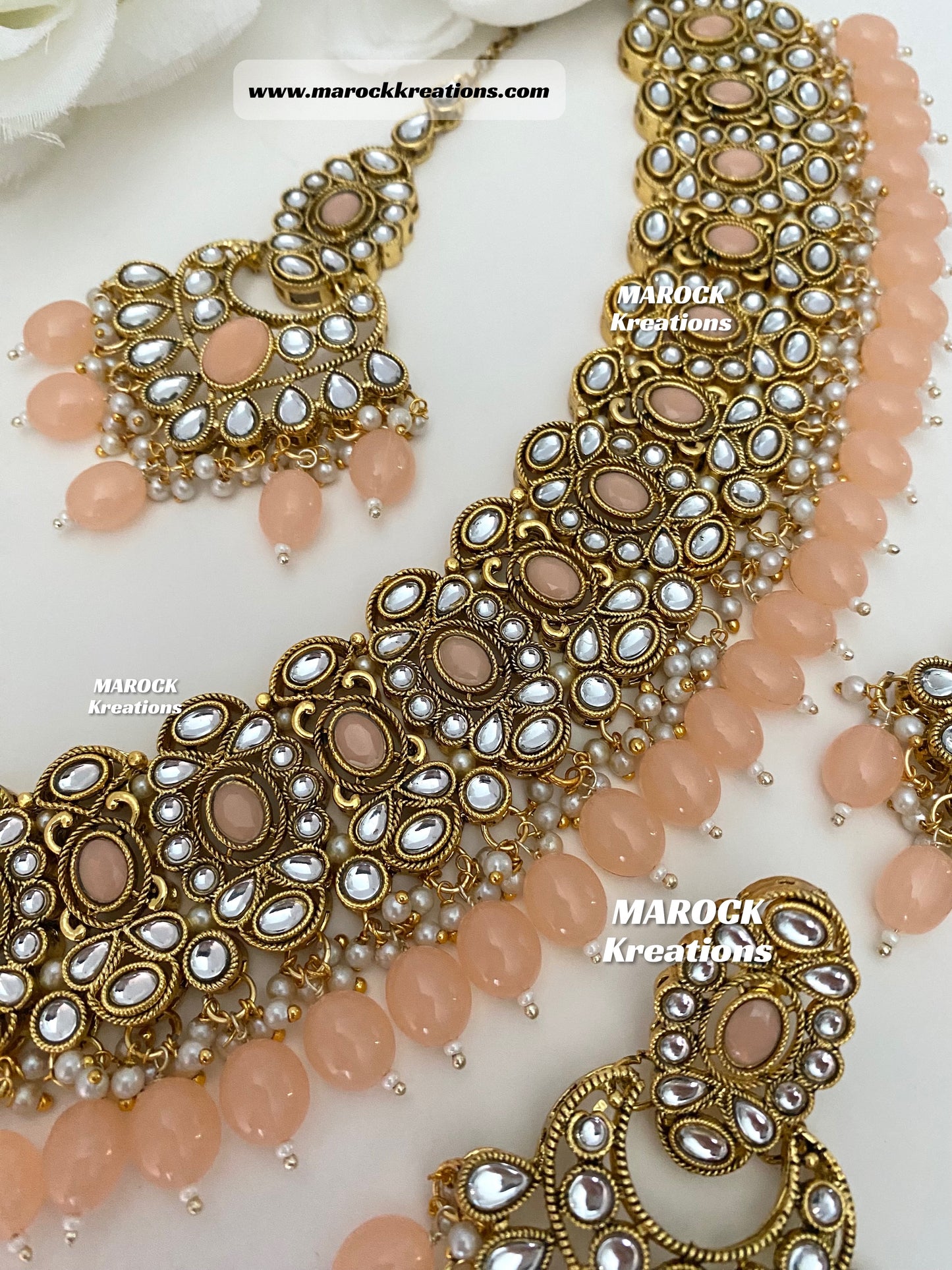 Kundan Choker set