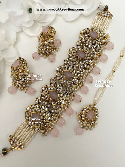 Fine quality Kundan Choker set