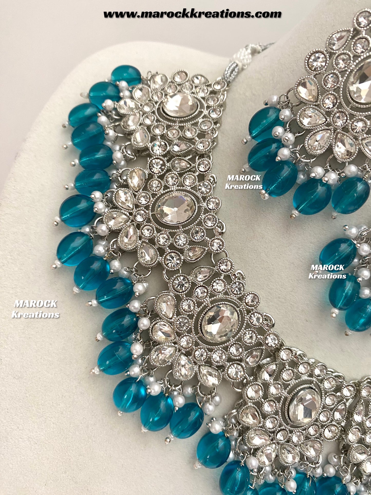 Naina Silver Stone Necklace set