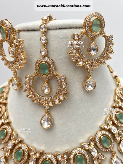 Naaz Tyani inspired Premium Quality gold plated Kundan Statement Necklace set