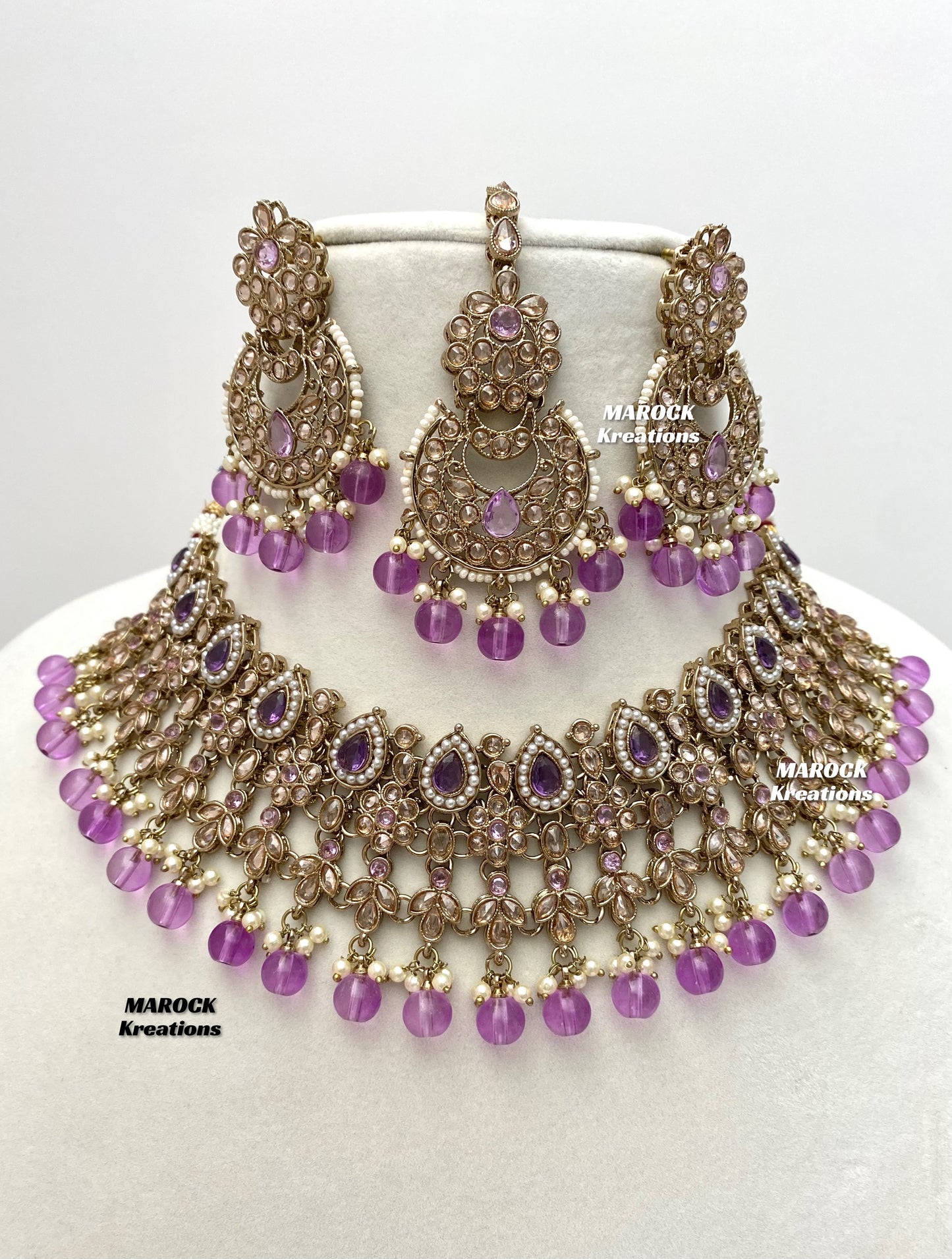 Sadhna Antique Gold Polki Necklace set