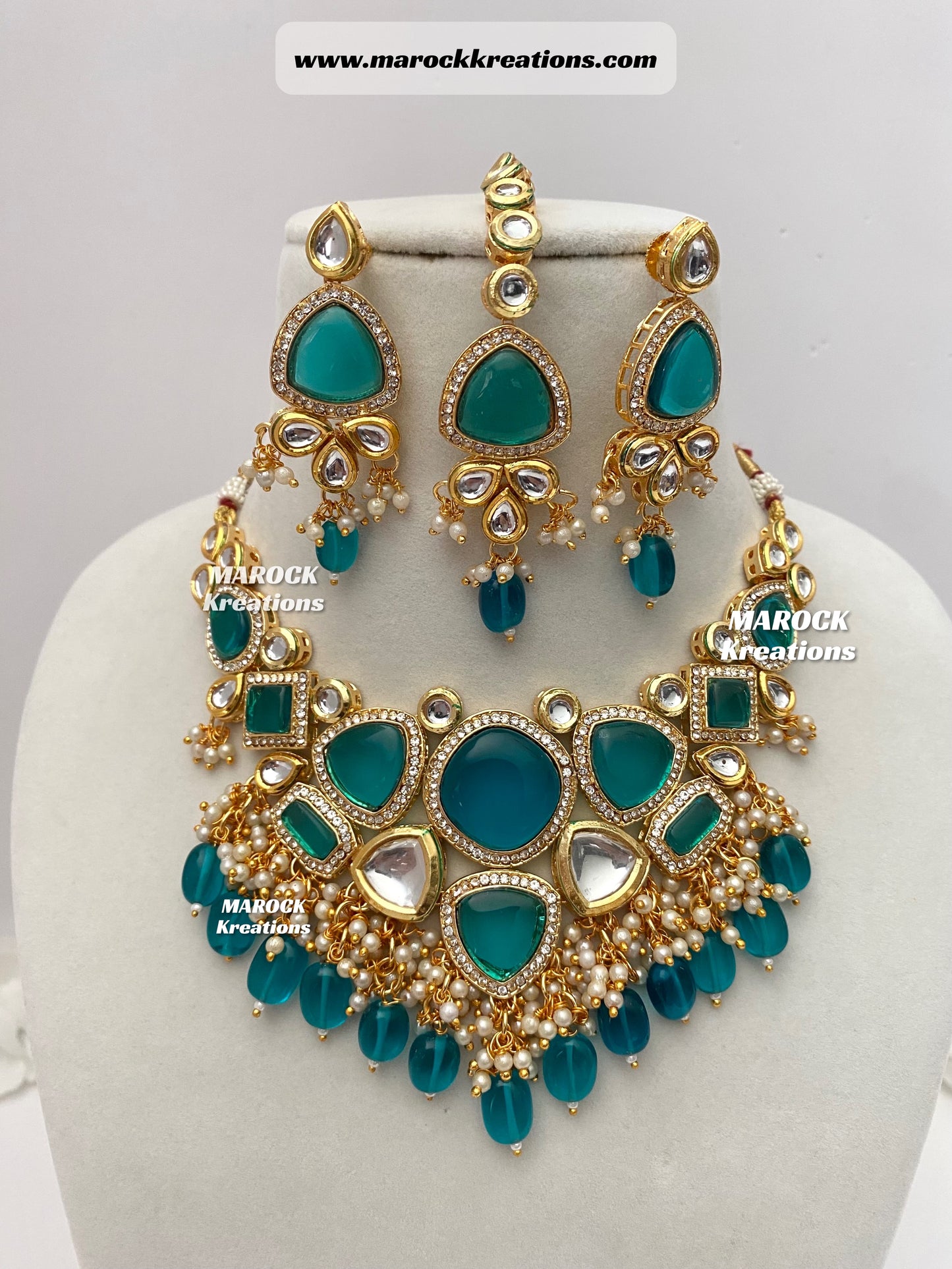 Kundan Statement Necklace set