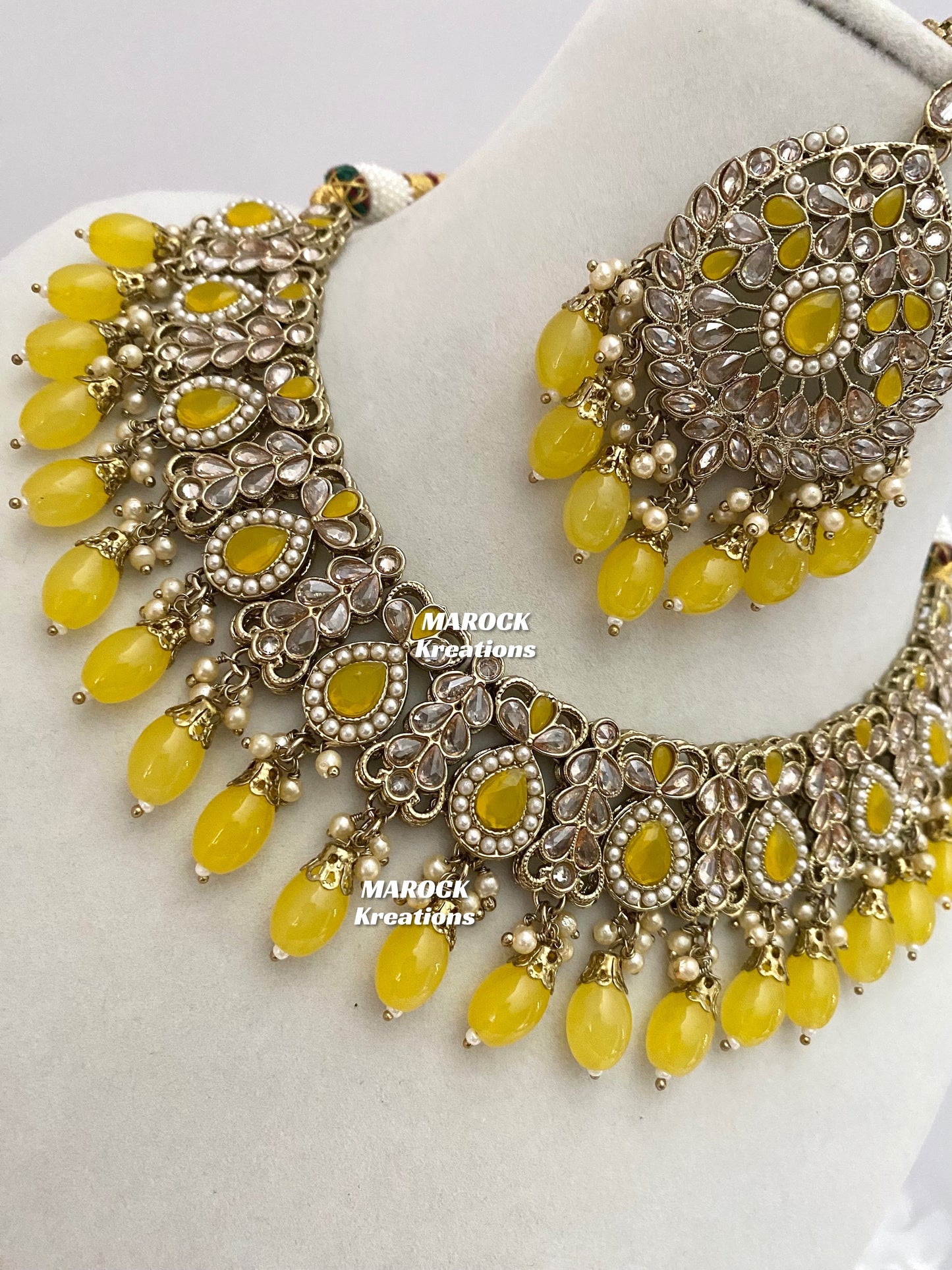 Antique Gold/Yellow Polki Necklace set