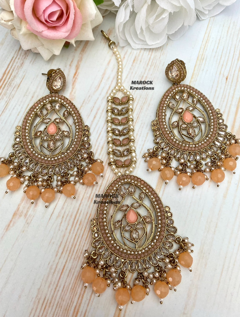 Antique Gold Polki Earrings and tikka set