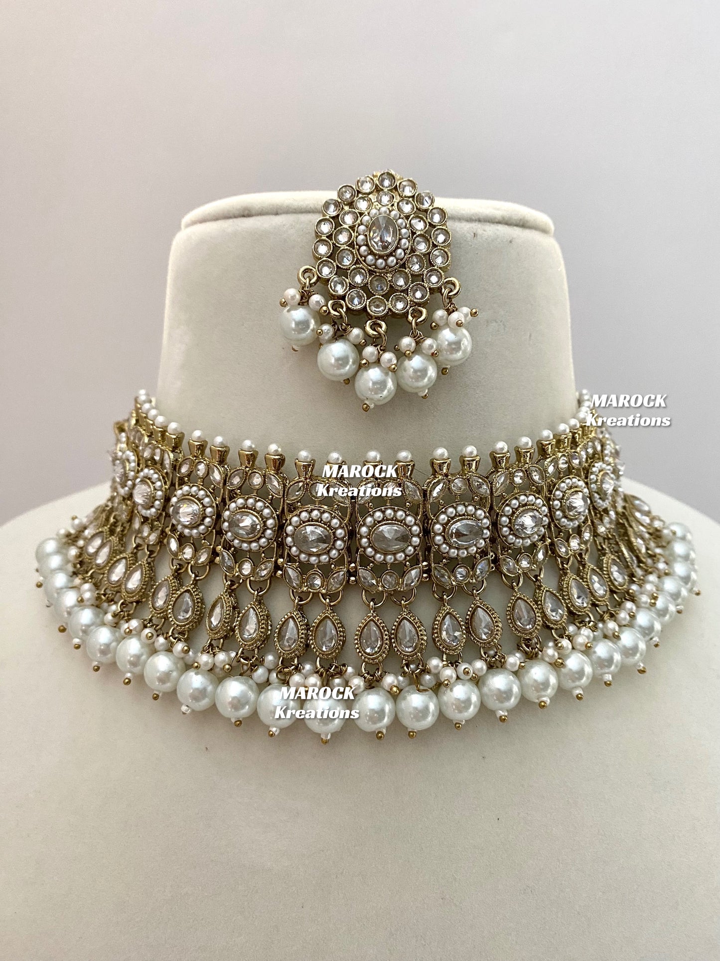 Antique Gold Polki choker sets