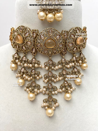 Amaira Antique Gold Polki choker set