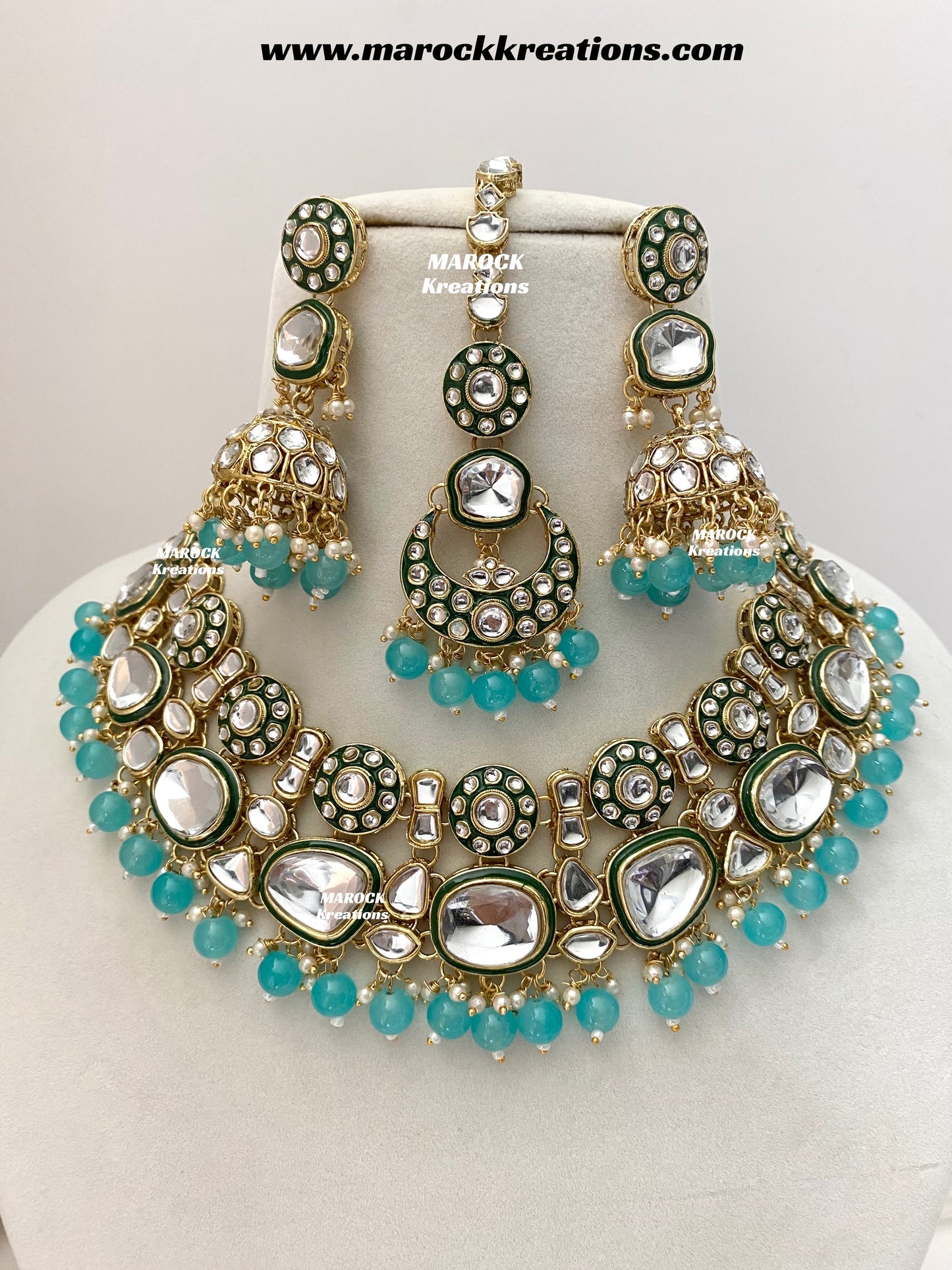 Swasti Kundan Necklace set