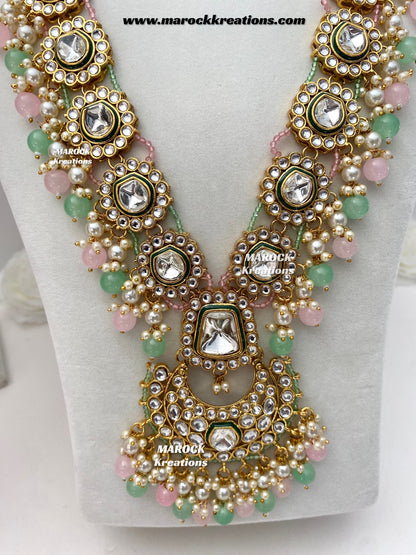 Manvi Premium Quality Kundan Bridal set