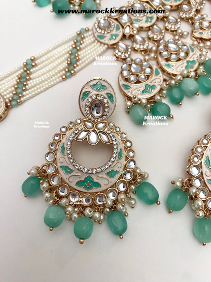 Nirvi Premium Quality Rose Gold Kundan Meenakari Choker/Necklace set