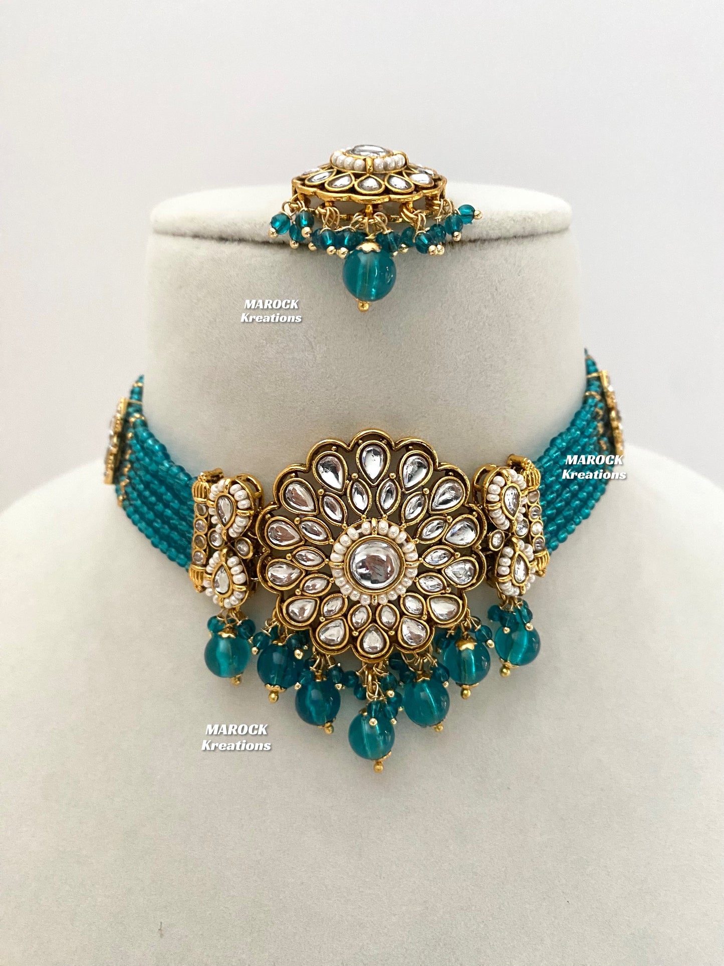 Ginni Premium Quality Kundan choker set