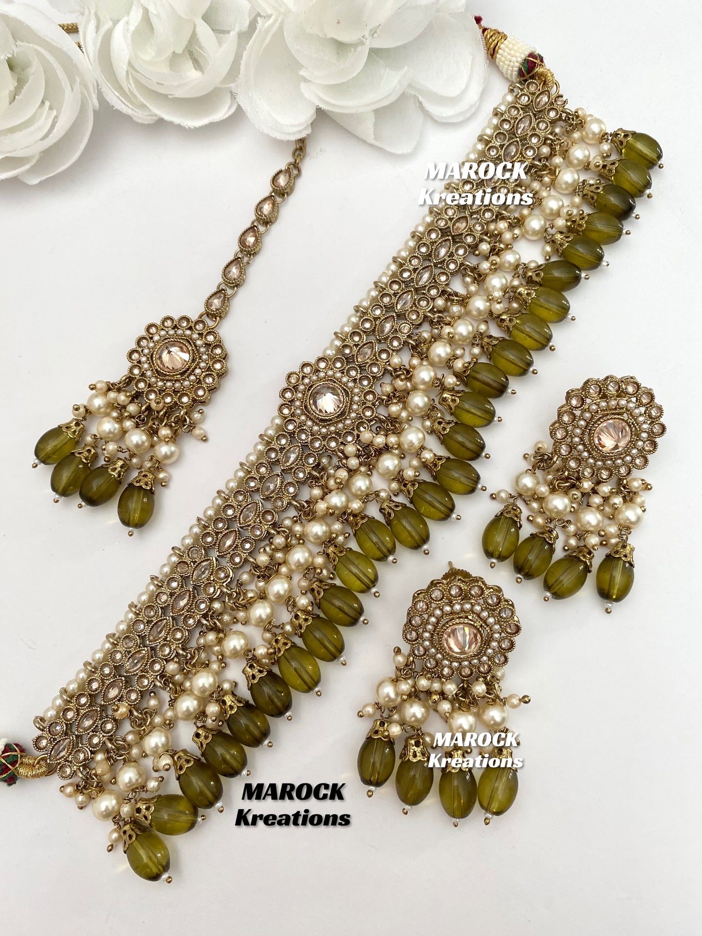 Antique Gold Polki choker sets