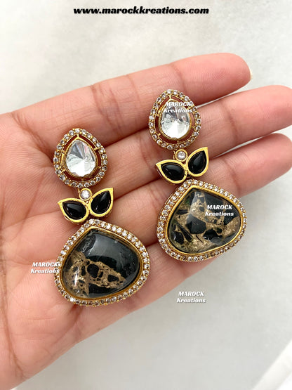 Narisha Premium Quality tyani inspired Kundan doublet stone Statement Necklace set