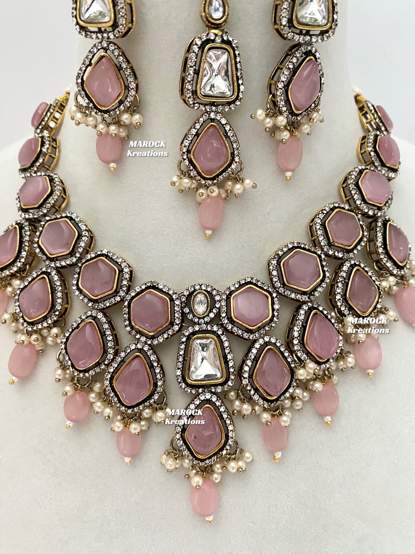 Smita Victorian Kundan Statement Necklace set