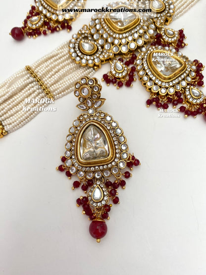 Aarzoo Kundan Statement Choker set