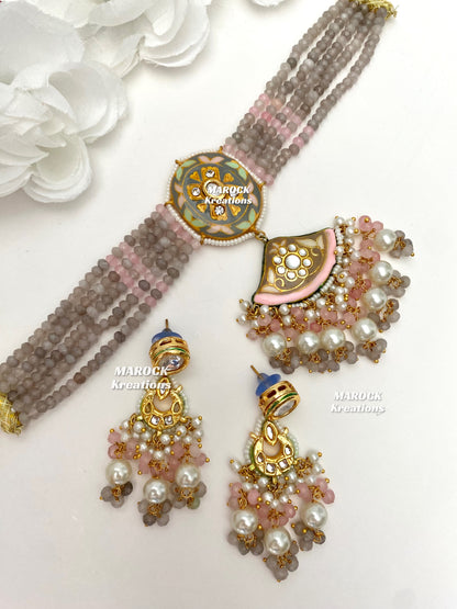 Mannat Kundan Meenakari Statement Choker set