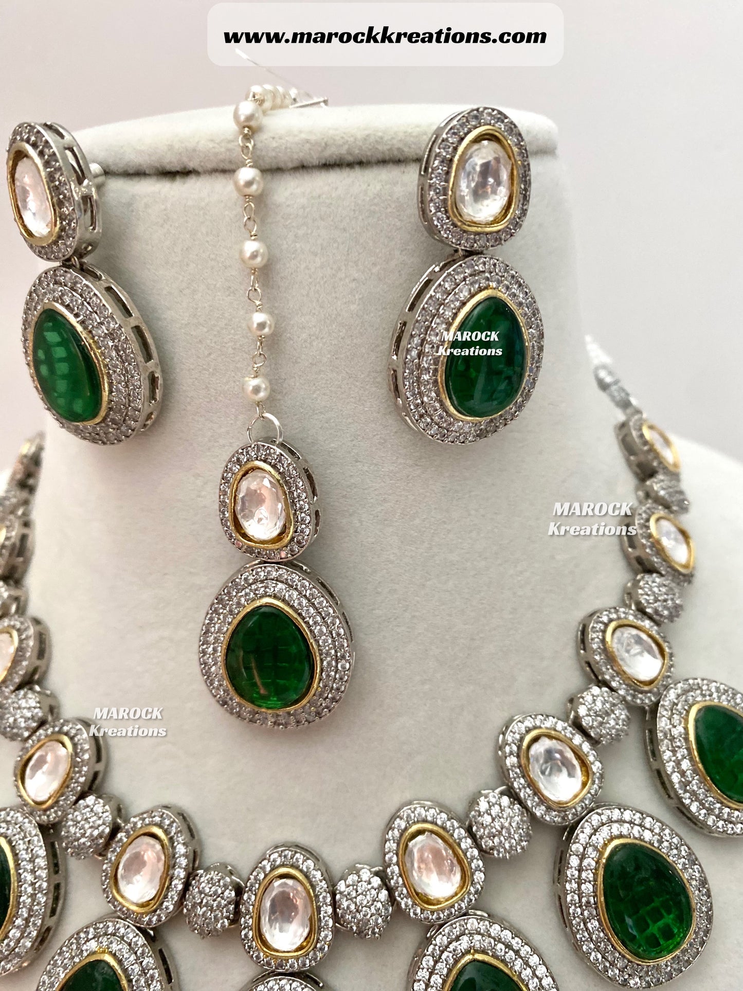 Evelyn Tyani inspired Premium Quality dual tone Kundan Necklace set