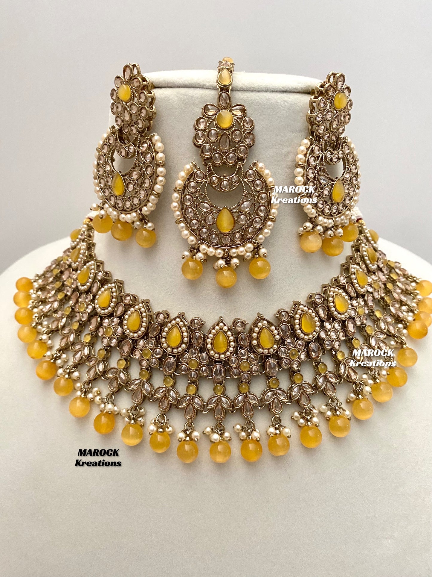 Sadhna Antique Gold Polki Necklace set