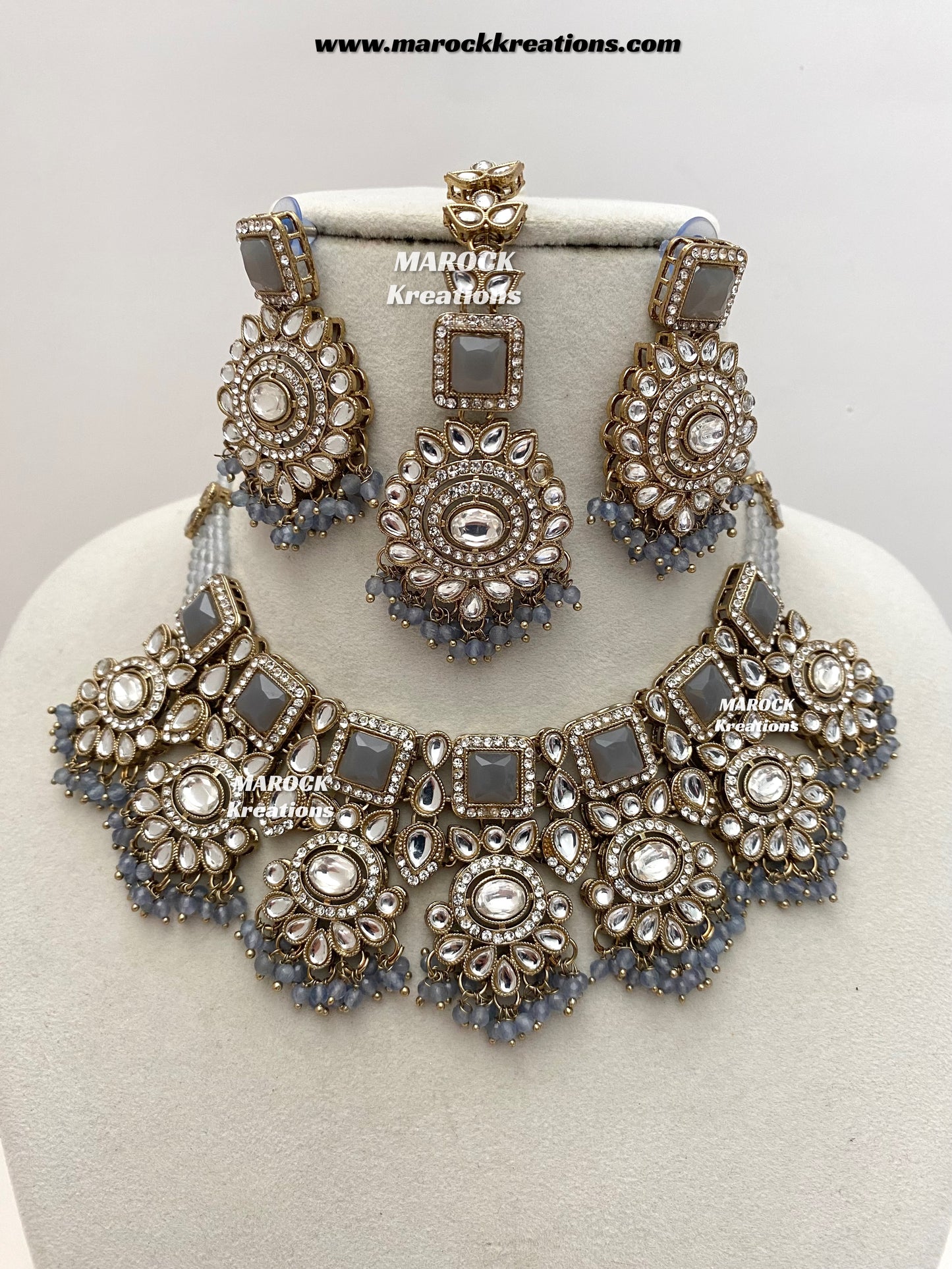 Christi Premium Quality Kundan Statement necklace set