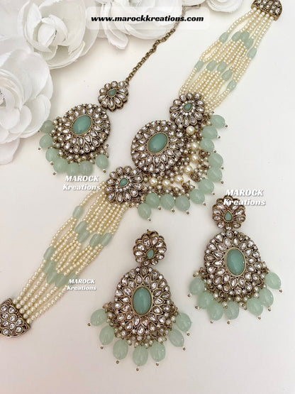 Kundan choker set