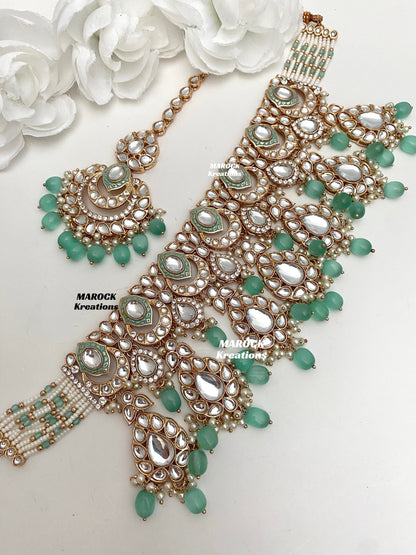 Kaniz Premium Quality Rose Gold Kundan Meenakari Choker/Necklace set