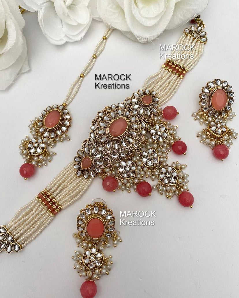 Premium Quality Kundan choker set