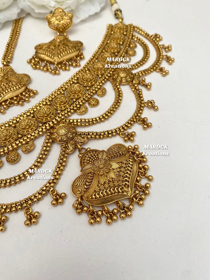 Kubra Premium Quality Gold plated statement choker set