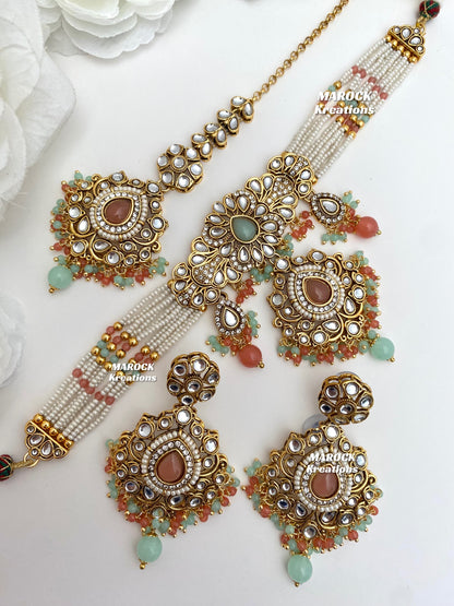 Mahima Premium Quality Kundan Choker set