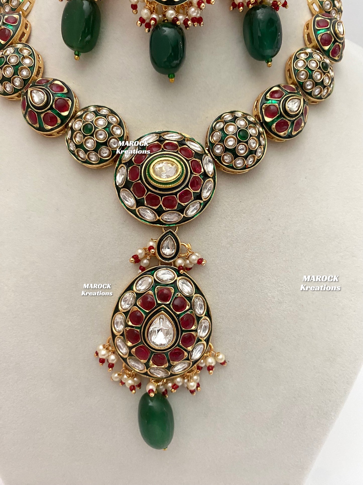 Akriti Premium Quality uncut Kundan Statement Necklace set
