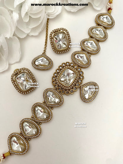 Ira Premium Quality Kundan statement choker set