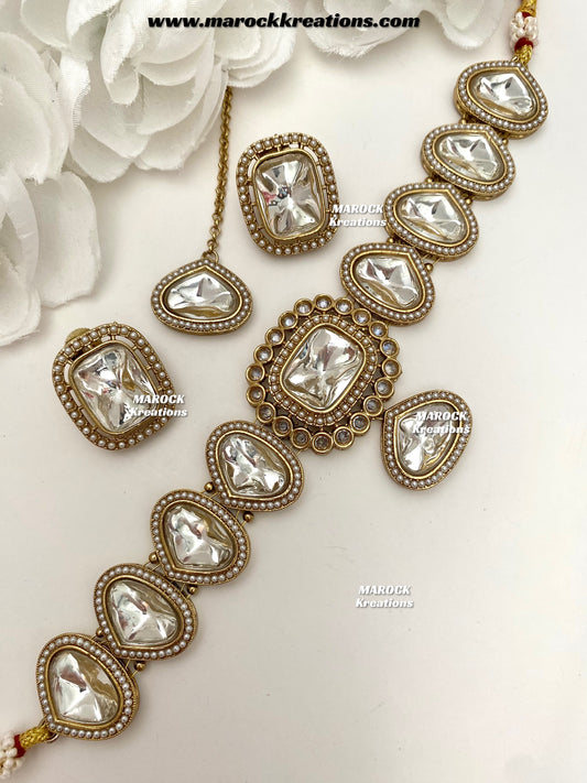 Ira Premium Quality Kundan statement choker set