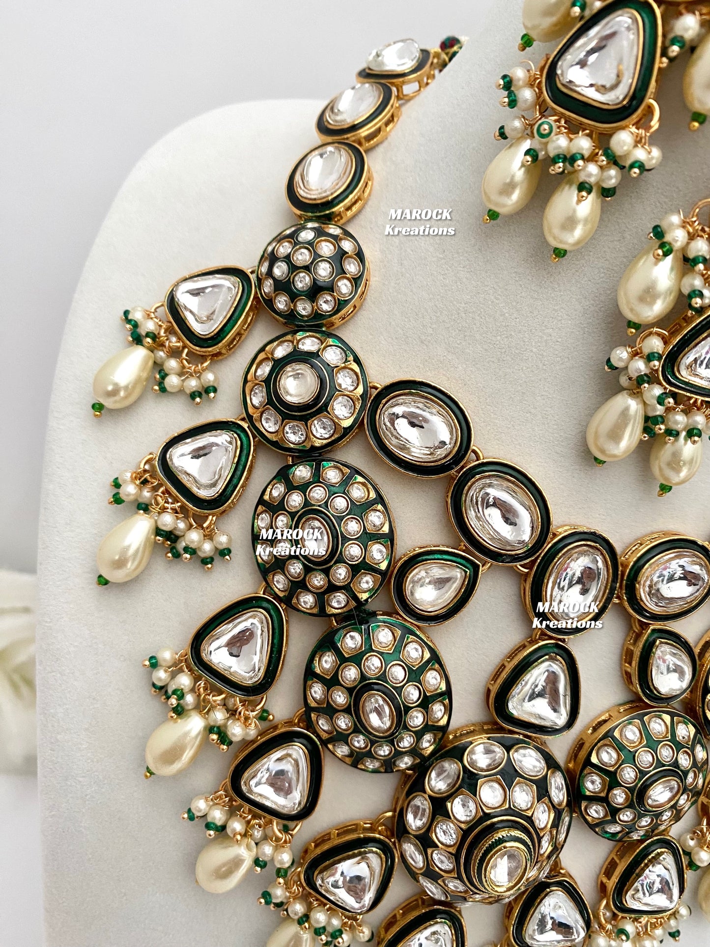 Amisha Premium Quality Kundan Meenakari Statement Necklace set