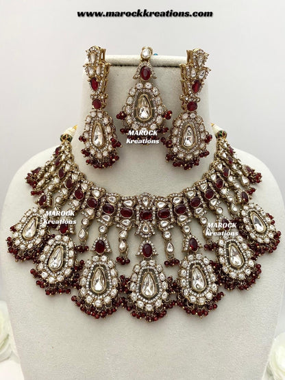 Sareena Kundan choker cum statement Necklace set
