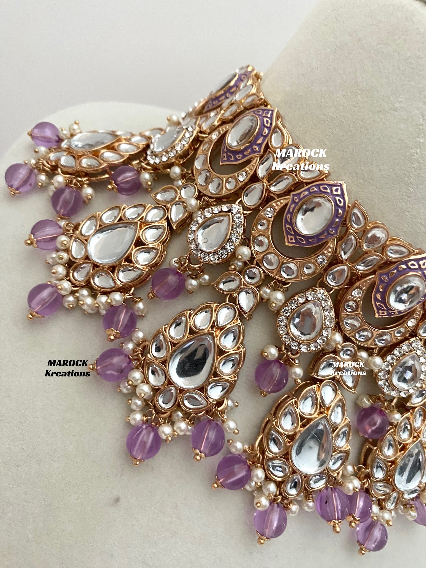 Kaniz Premium Quality Rose Gold Kundan Meenakari Choker/Necklace set