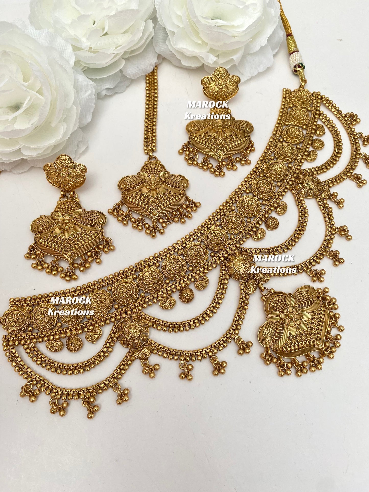 Kubra Premium Quality Gold plated statement choker set