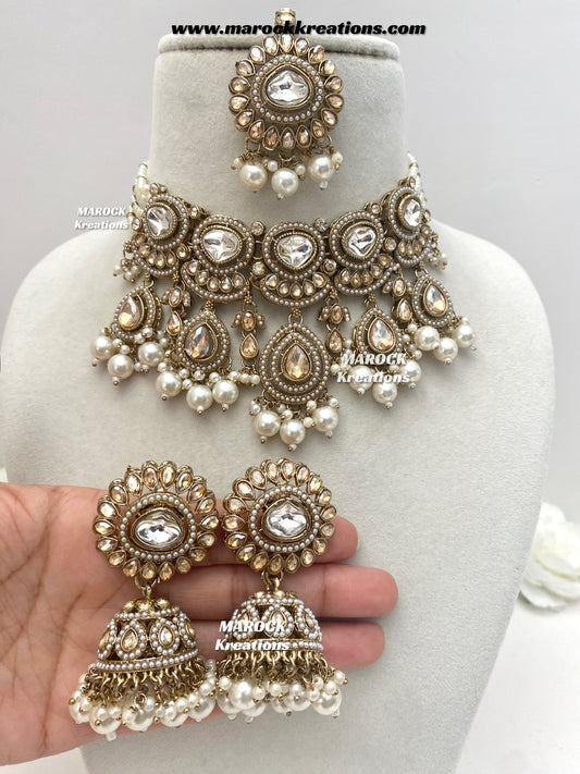 Saavni Antique Gold Polki Choker set