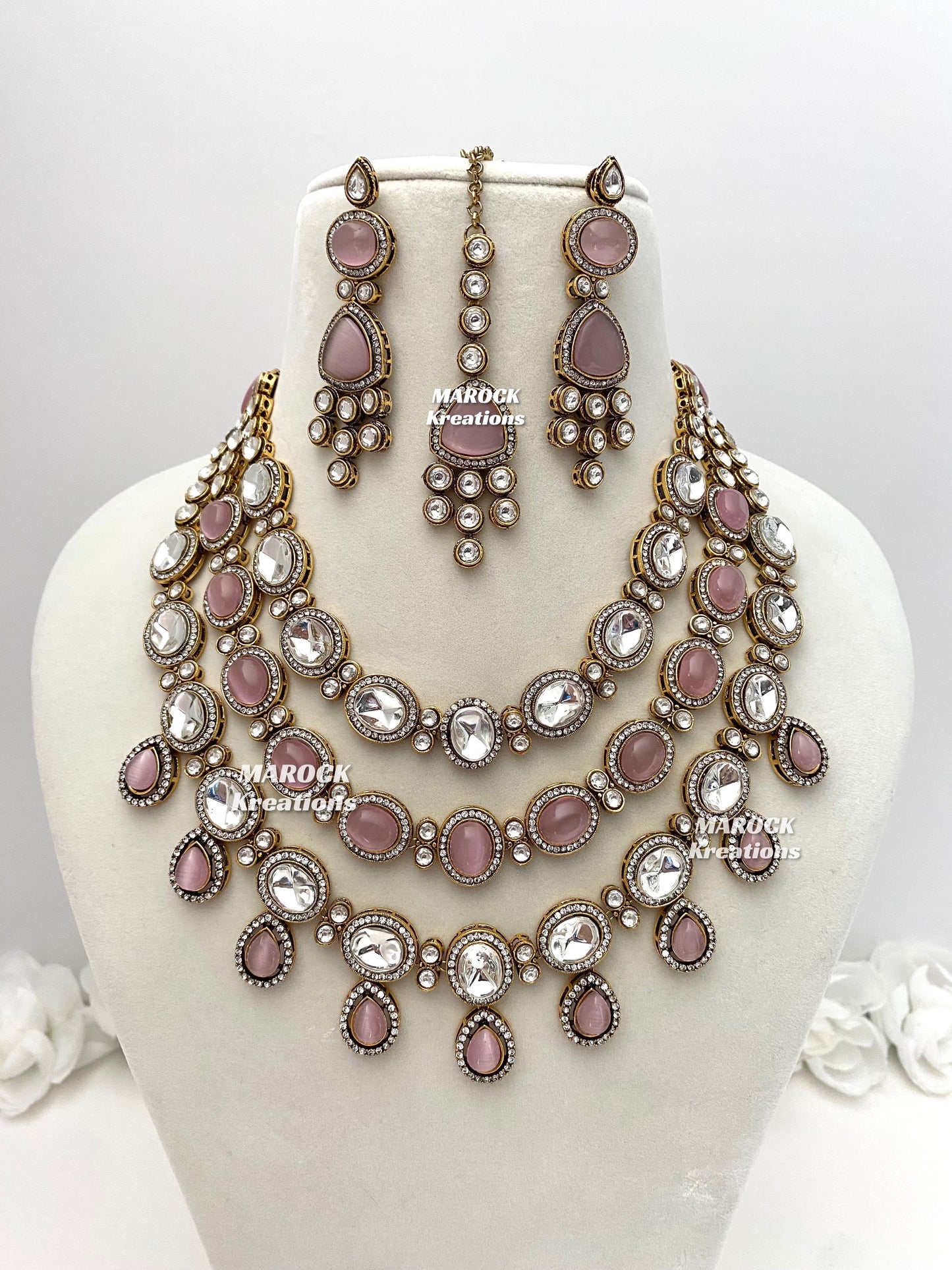 Deepika Tyani inspired Premium Quality exclusive kundan Necklace set