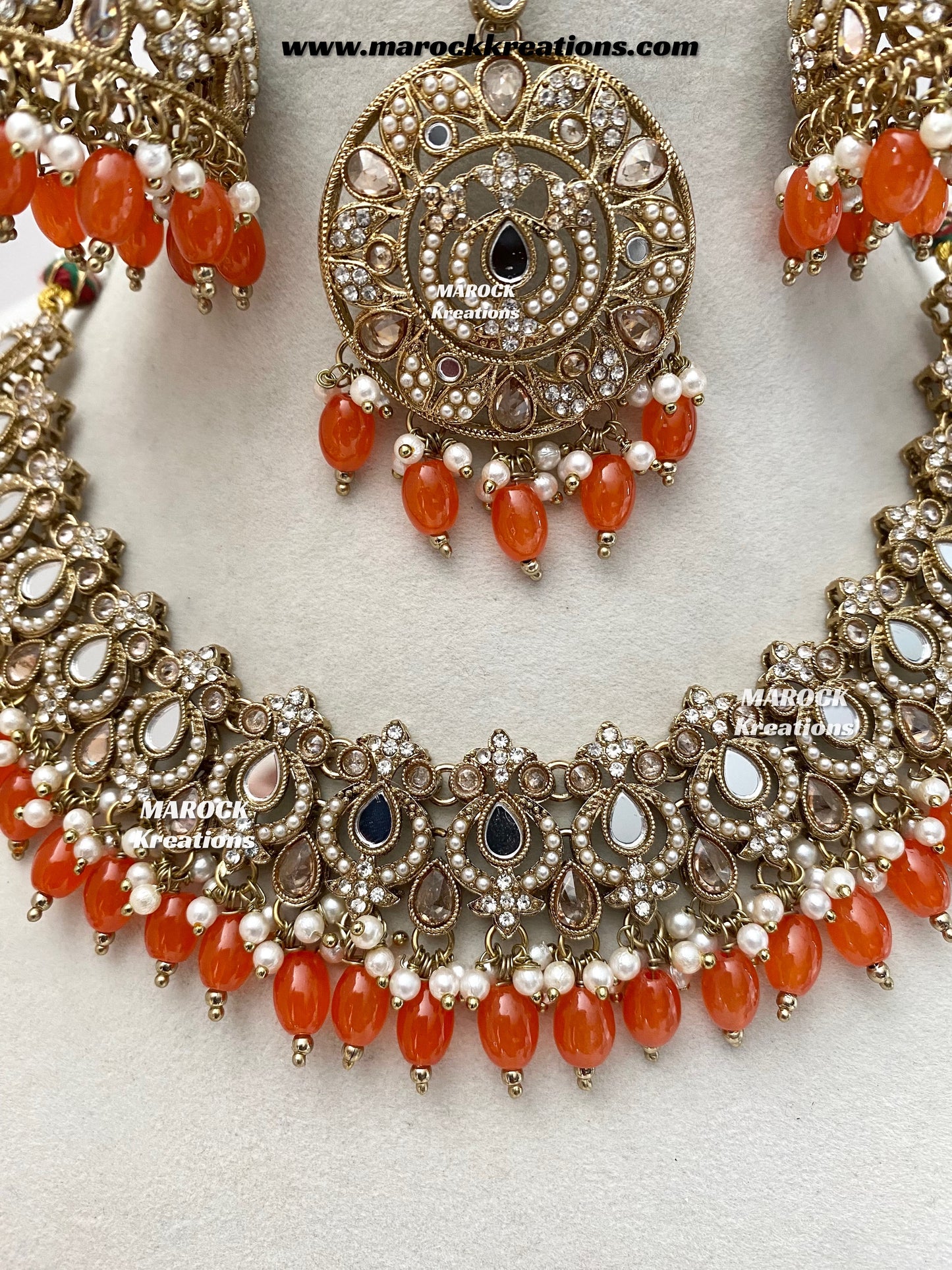 Premium Quality Mirror necklace set