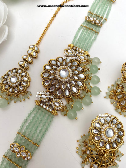 Ginni Premium Quality Kundan choker set