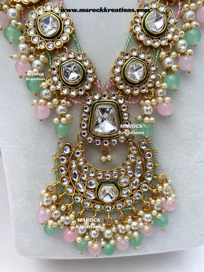 Manvi Premium Quality Kundan Bridal set