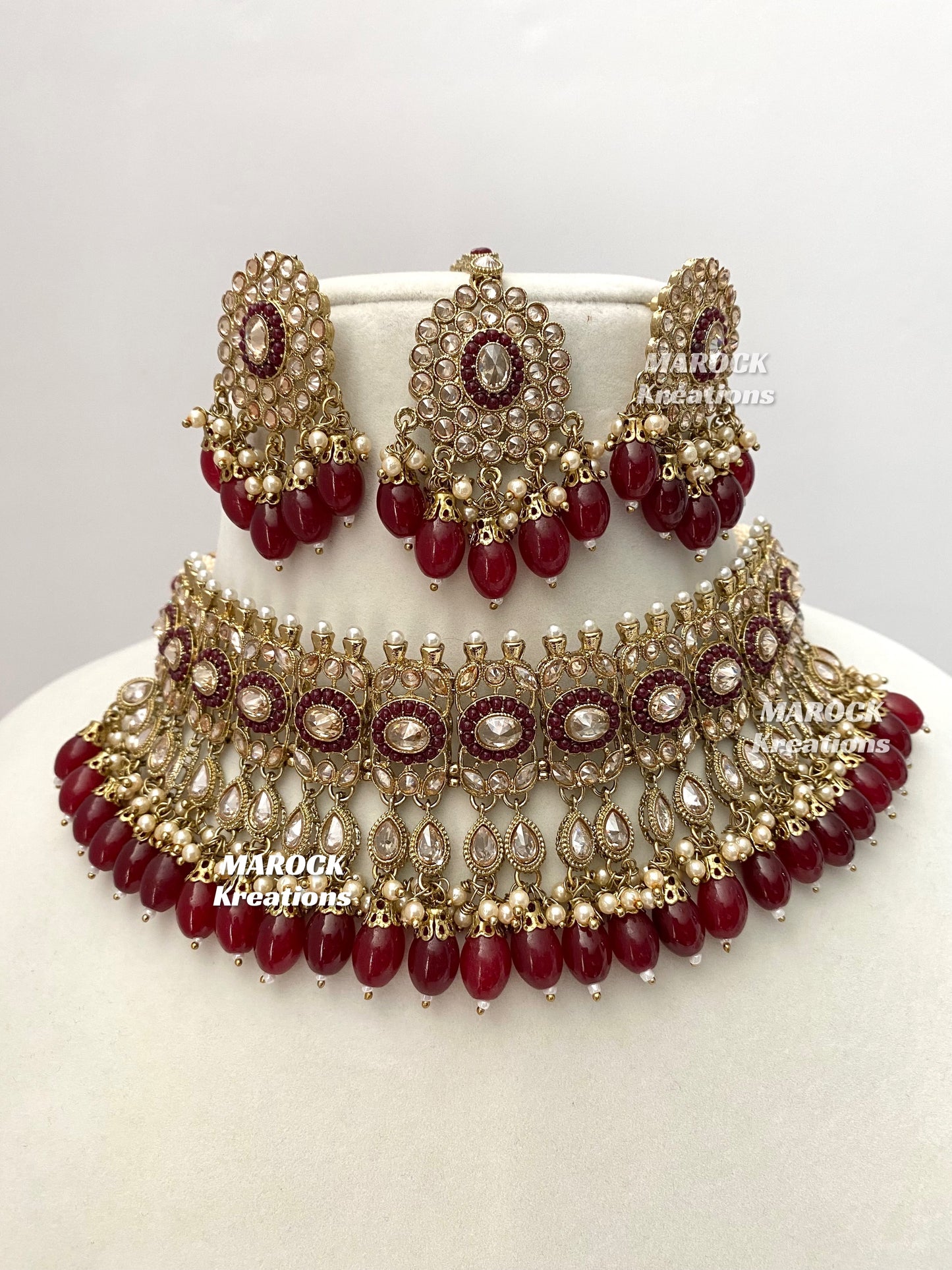 Antique Gold Polki choker sets