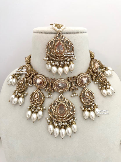 Yumna Polki statement Choker/Necklace set