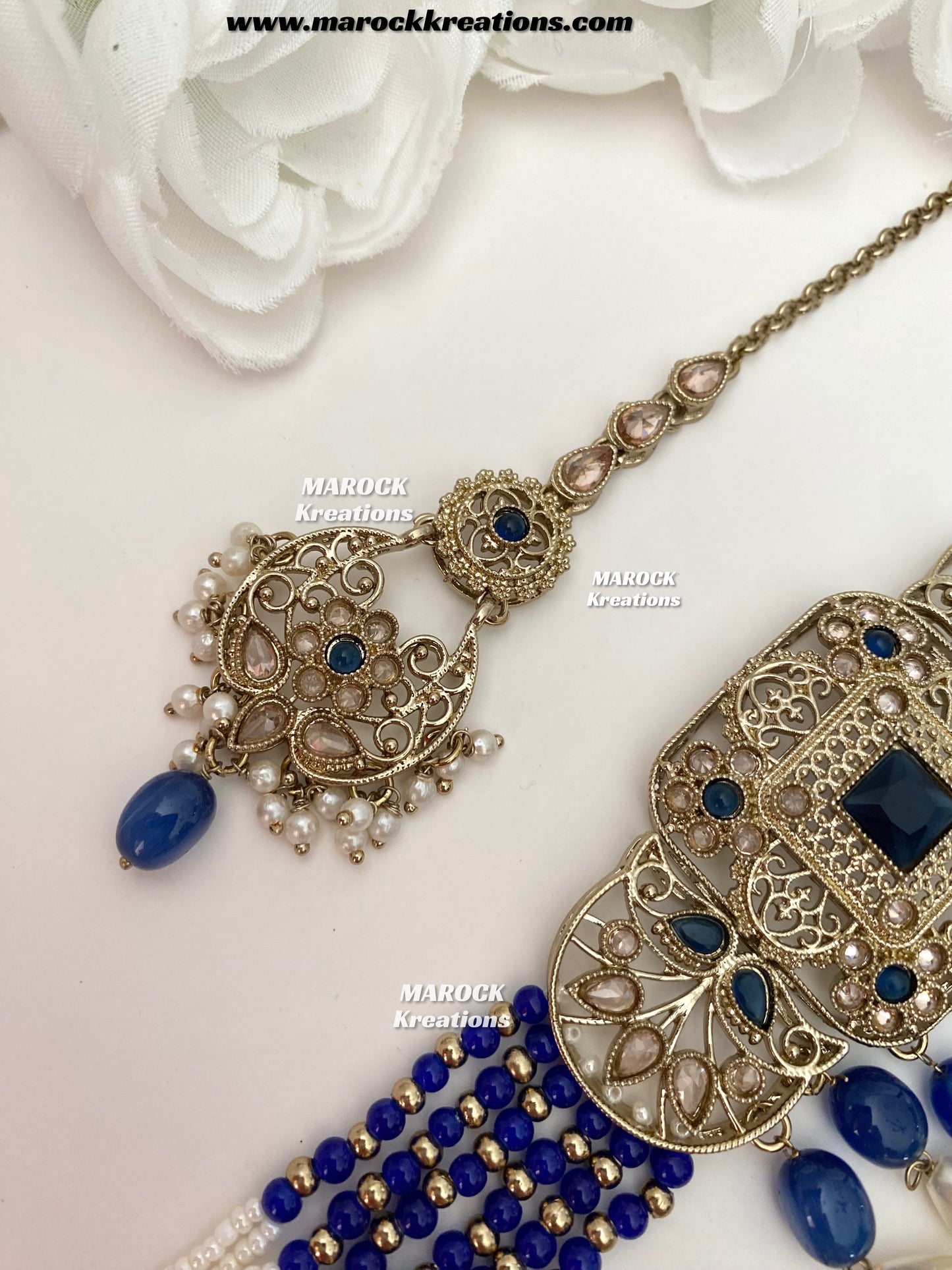 Naila Antique Gold Polki Choker set