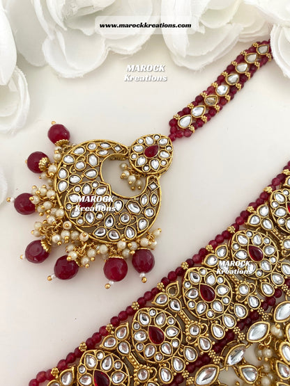 Fine Kundan Statement Choker set