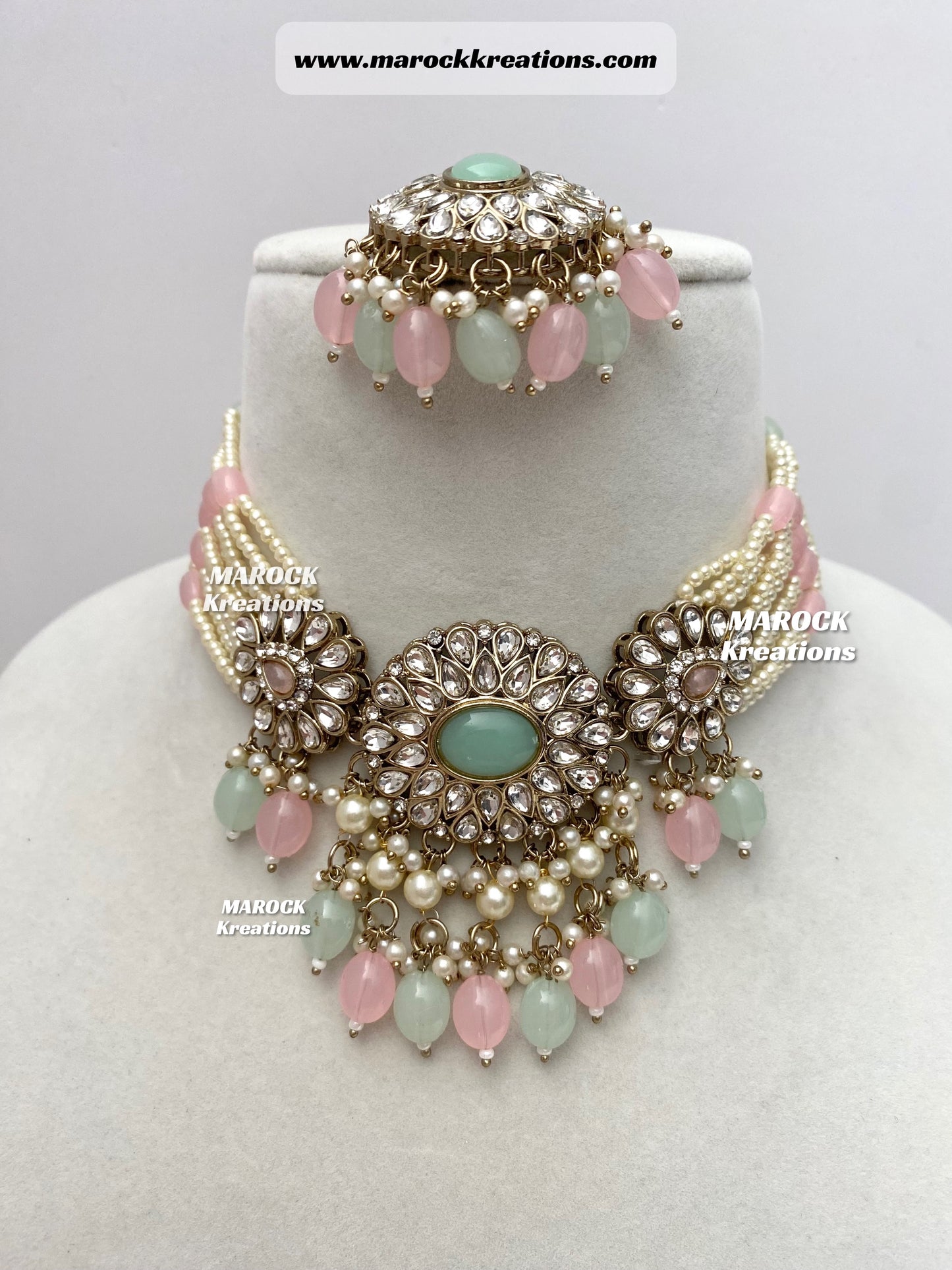 Kundan choker set