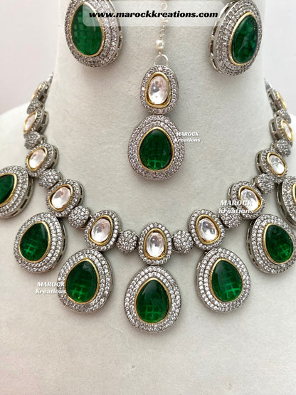 Evelyn Tyani inspired Premium Quality dual tone Kundan Necklace set