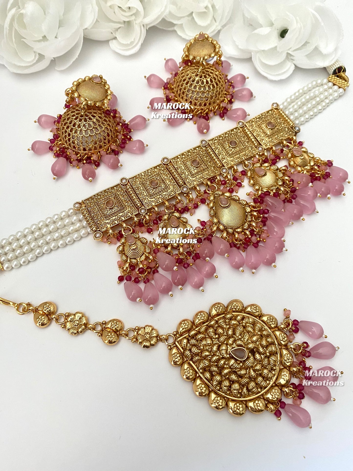 Premium Quality trendy Gold Plated choker set